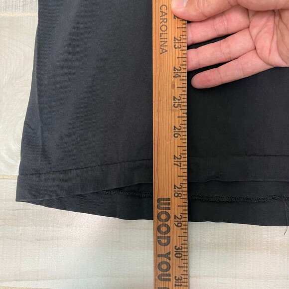 Vintage Disney Mickey Mouse Single Stitch Gold Embroidery Size L Black Tee - Picture 9 of 9